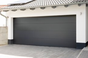 Garagentor der jb-concept GmbH Inh. Johann Bumeder